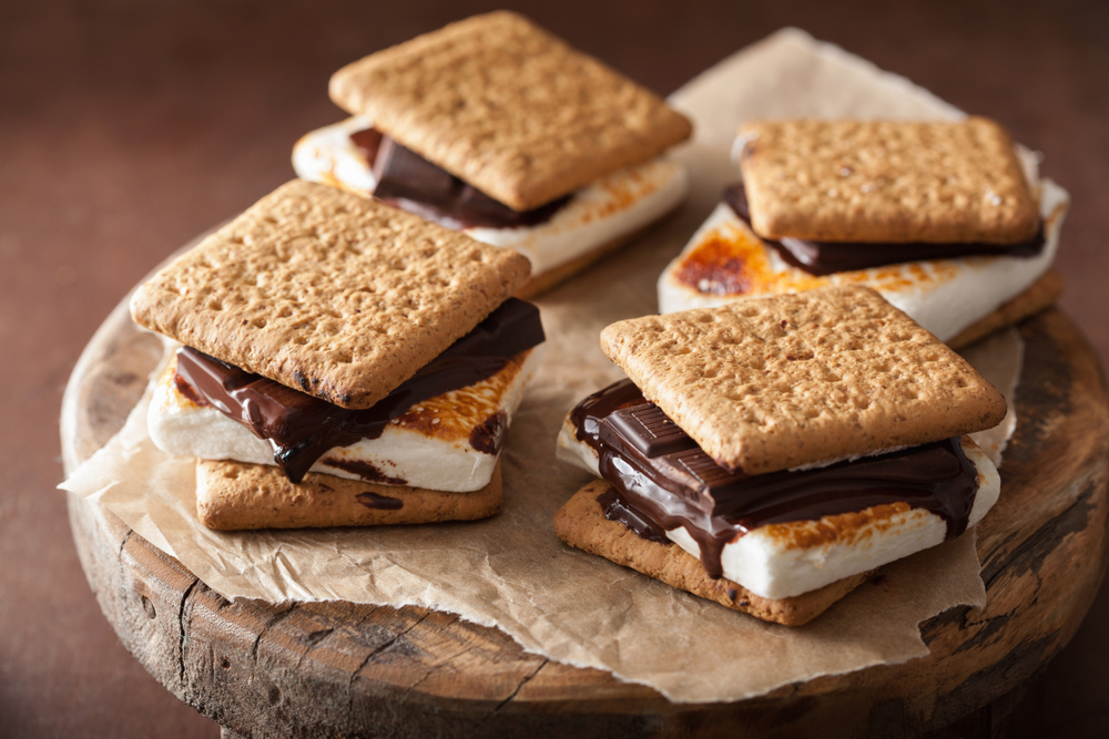 Chocolate covered cookies with Marshmallow